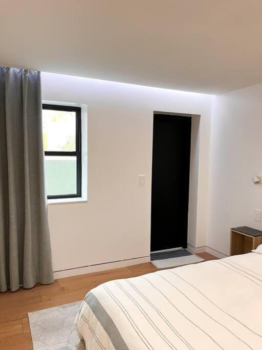 New Cozy Modern Minimalist Stay In Brooklyn At Rem-Casa New York Exterior photo